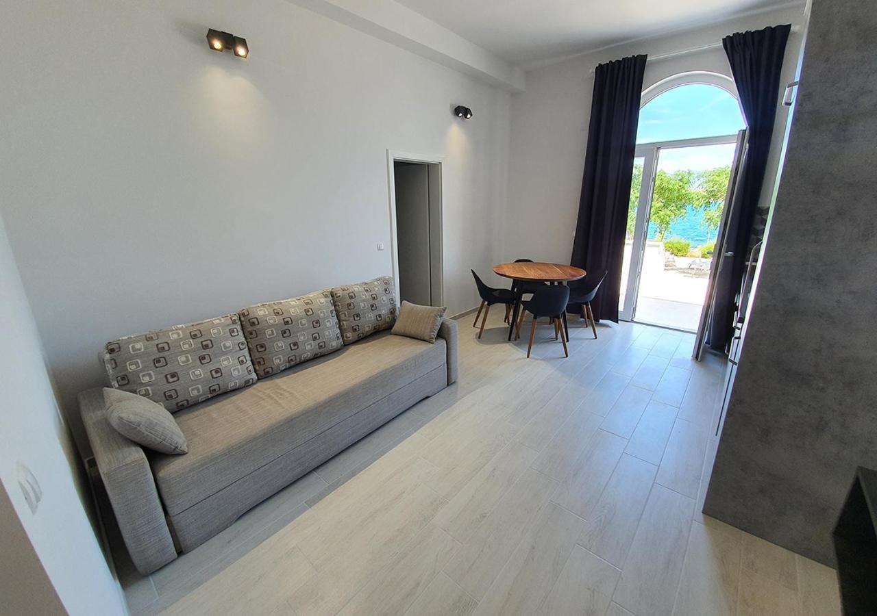Villa Ivanovic วีร์ ภายนอก รูปภาพ