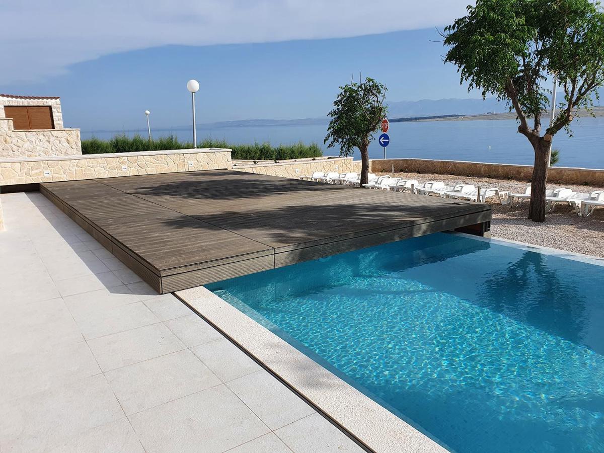 Villa Ivanovic วีร์ ภายนอก รูปภาพ