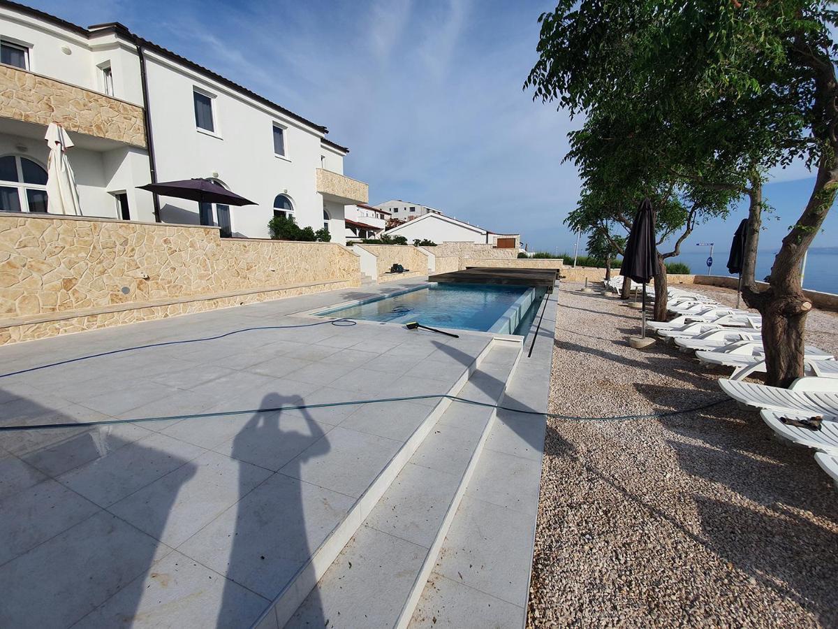 Villa Ivanovic วีร์ ภายนอก รูปภาพ